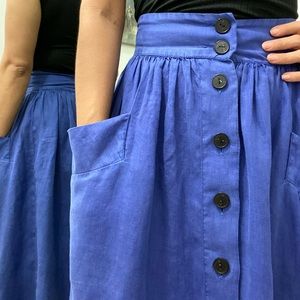 Pass knee bottom down vintage skirt